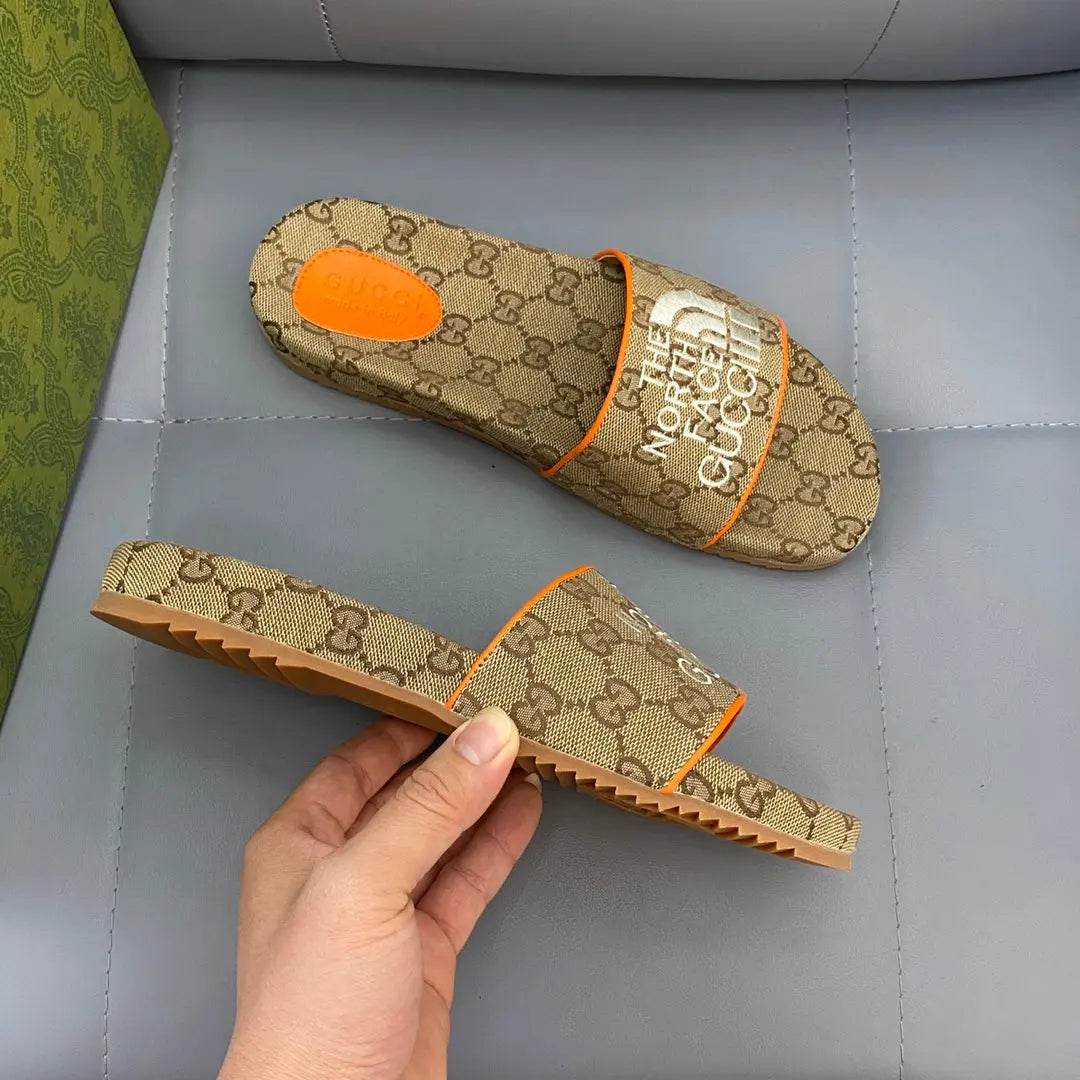 GUCCI - SLIPPER Metroutfits